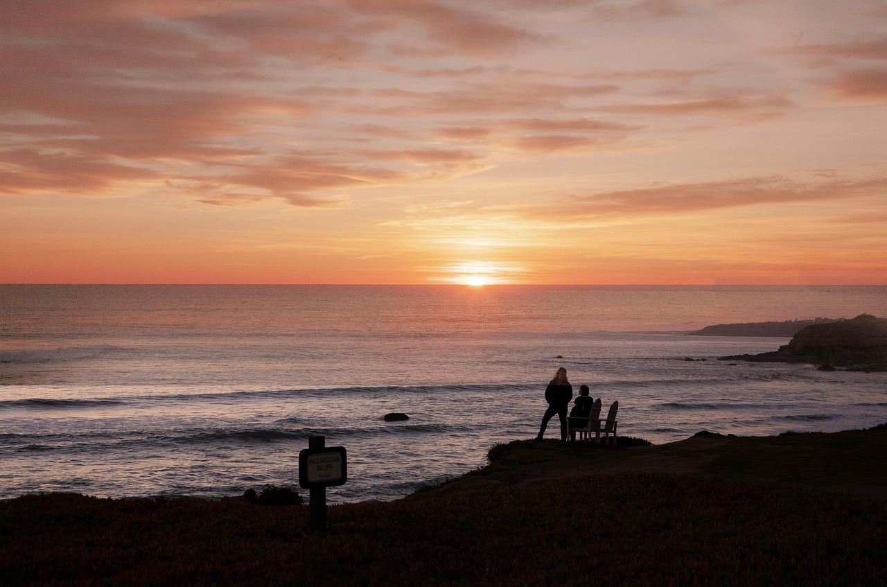 産後の抜け毛が1年続く原因と対策は？