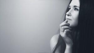 産後の睡眠不足が髪に与える影響とは？